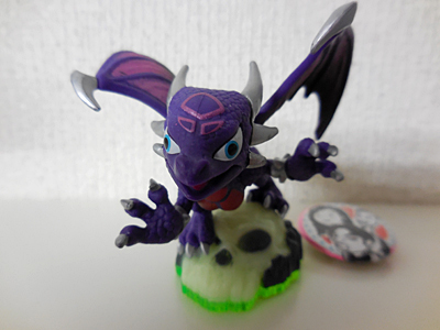 Cynder の紹介だ スカイランダーズ スパイロの大冒険 Skylanders Spyro S Adventure Skylanders Fan スカイランダーズ ファン